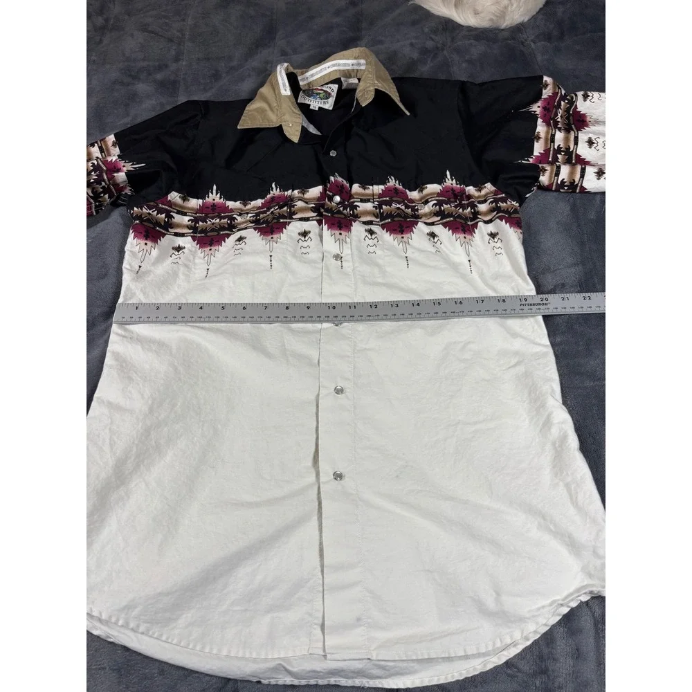 Cumberland Outfitters Mens Aztec Western Pearl‎ Snap Shirt White Black Medium